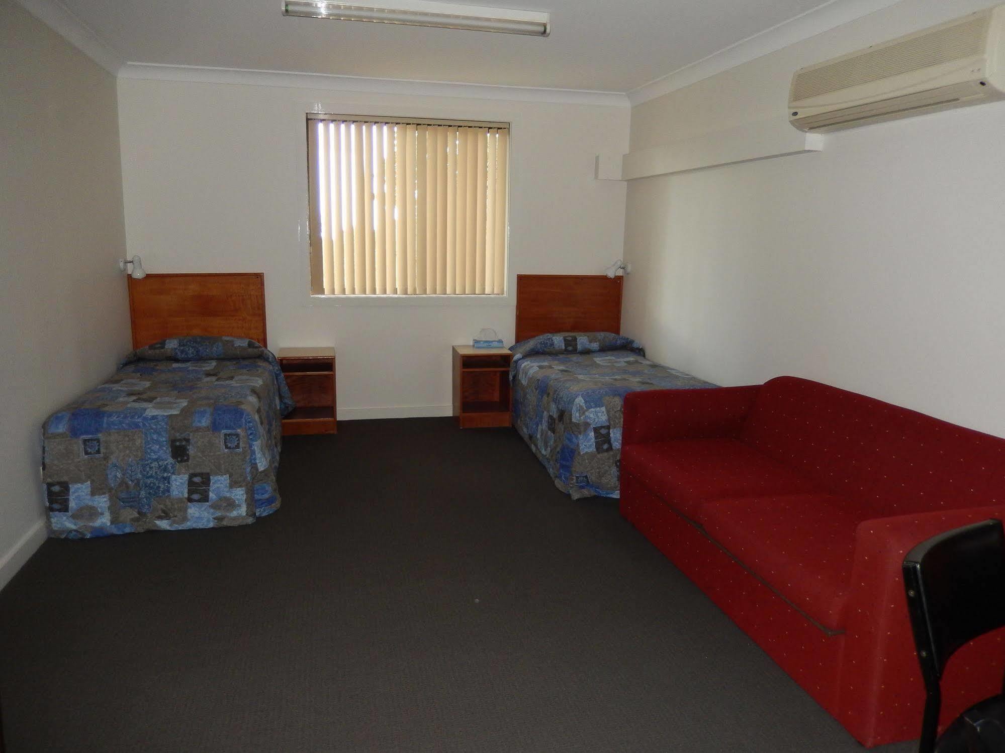 The Pioneer Way Motel Srpingwood Exterior foto